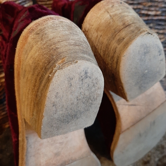 Free People Barbary Distressed Velvet Cowboy Booties 36 Western Boho Witchy Farm - Picture 11 of 14